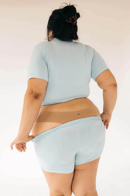 Seamless Low-Mid Rise Thong